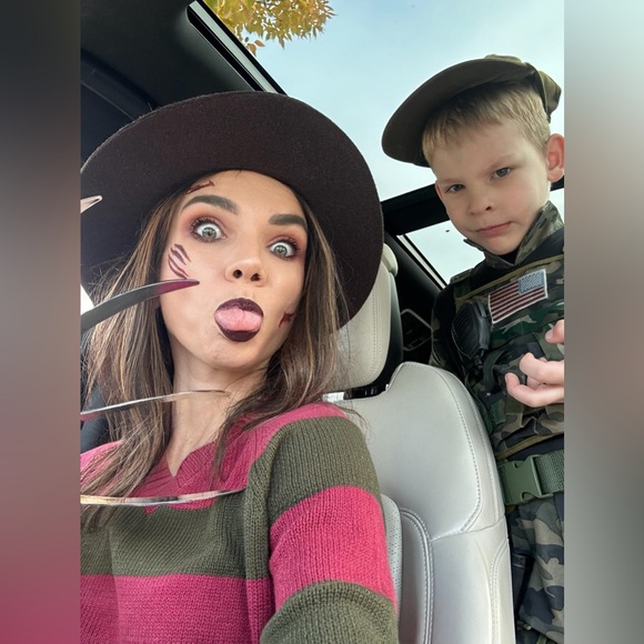 Meet your Posher, Rikki - Picture 6 of 6